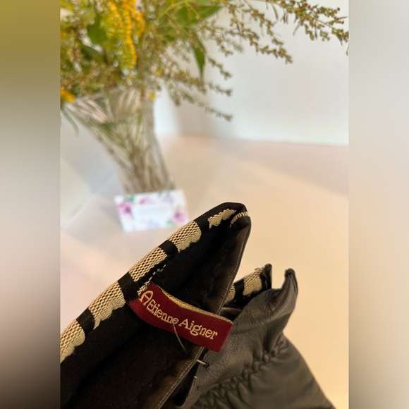 ETIENNE AIGNER Women Gloves *RARE* Designer Monogram Jacquard and Leather MEDIUM - Picture 2 of 12